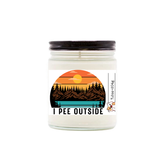 I PEE OUTSIDE